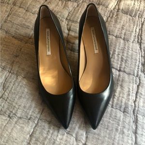 Diane Von Furstenberg Black Pumps